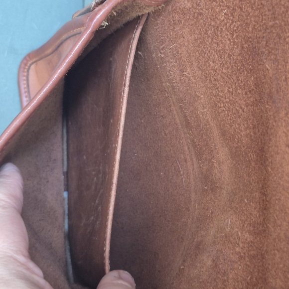 Classic Brown Leather Men's Bag - Picture 8 of 9